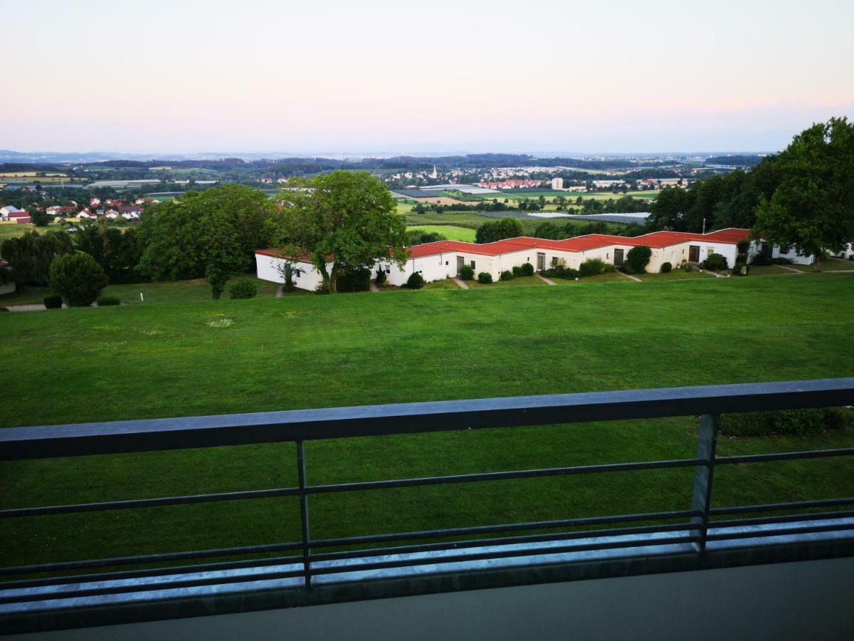Kiba Panorama Suite Oberteuringen 73 Seeblick & Hallenbad المظهر الخارجي الصورة